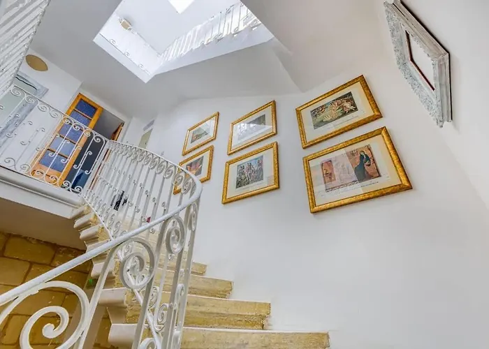 Twentyseven Homey Near Promenade *