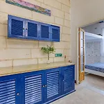 شقة Twentyseven Homey Near Promenade *