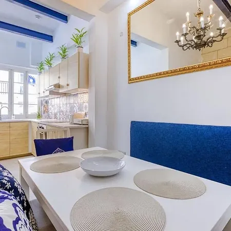 Appartamento Designer 1br Loft Sleeps 4 In Area Sliema