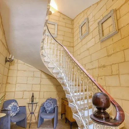 Designer 1br Loft Sleeps 4 In Area Appartamento