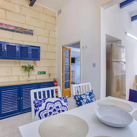 Designer 1br Loft Sleeps 4 In Area Appartamento
