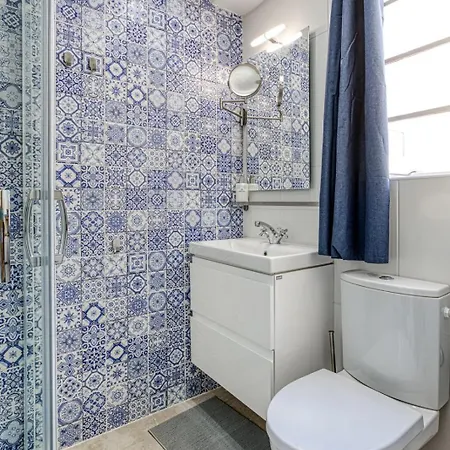 Designer 1br Loft Sleeps 4 In Area Sliema