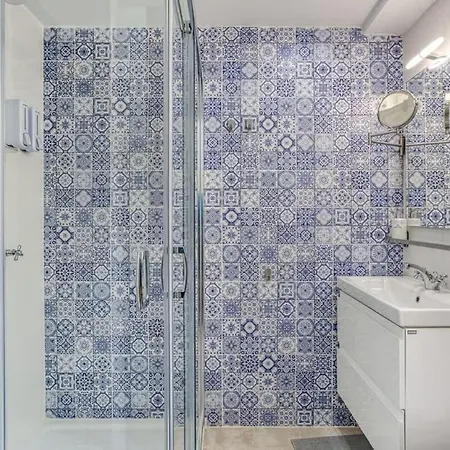 Appartamento Designer 1br Loft Sleeps 4 In Area *