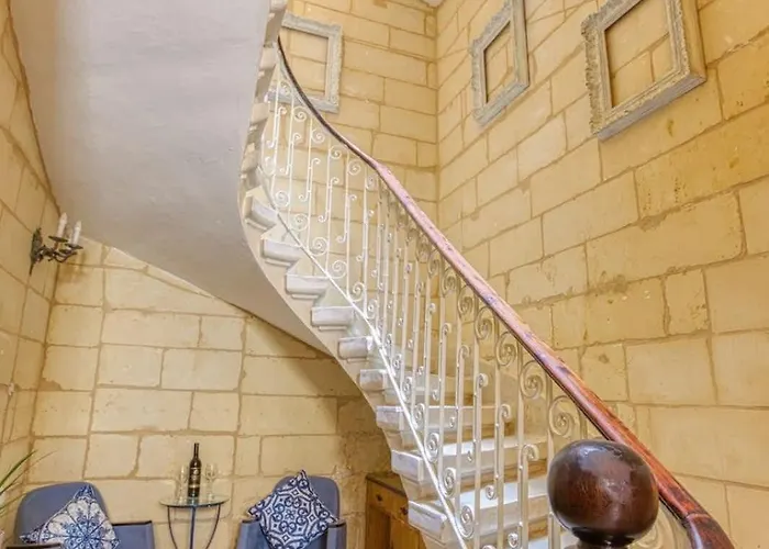 Twentyseven Homey Near Promenade Appartamento